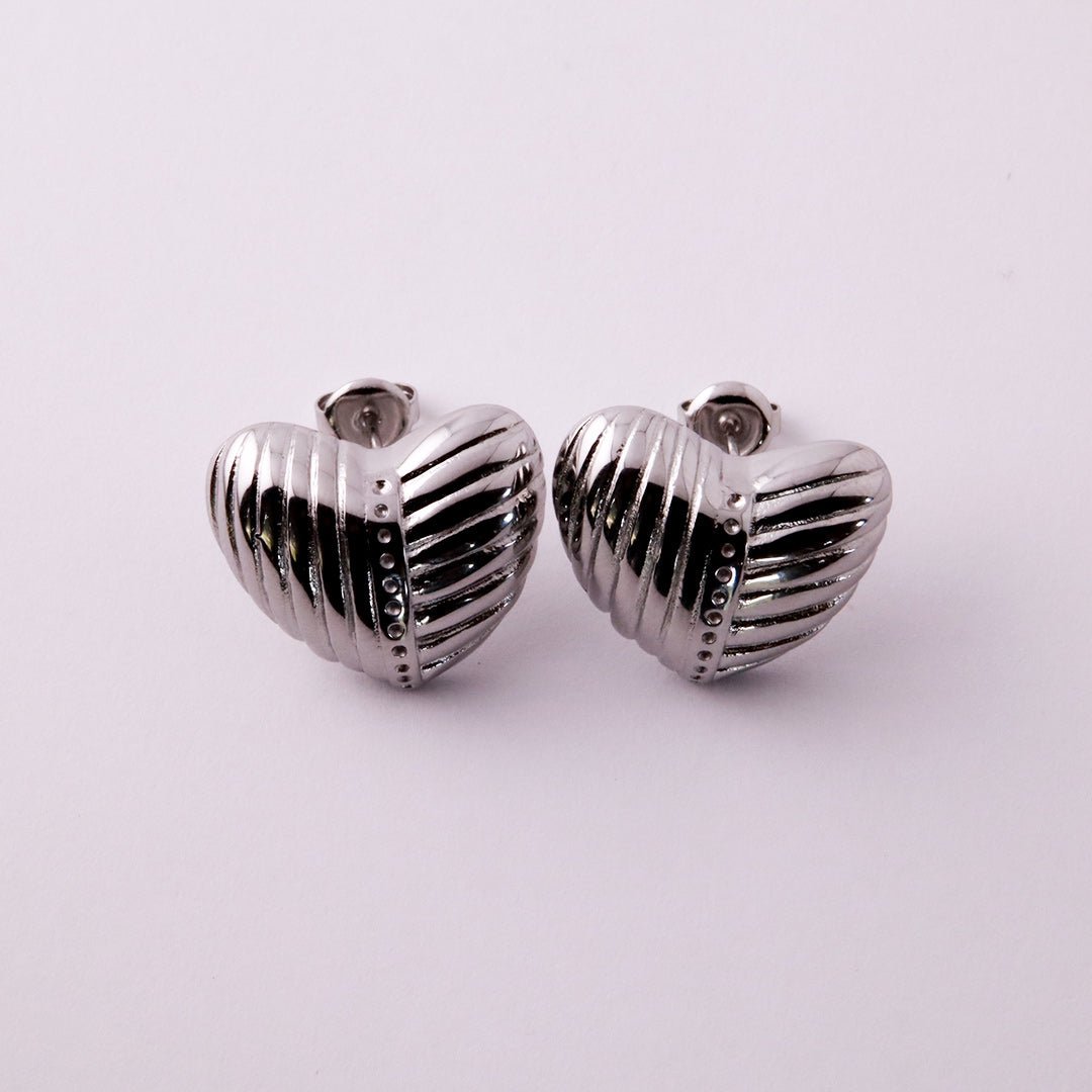 Pendientes de Corazón - Dorado y Plateado - Helix Body Jewelry - Tienda Online de Piercings