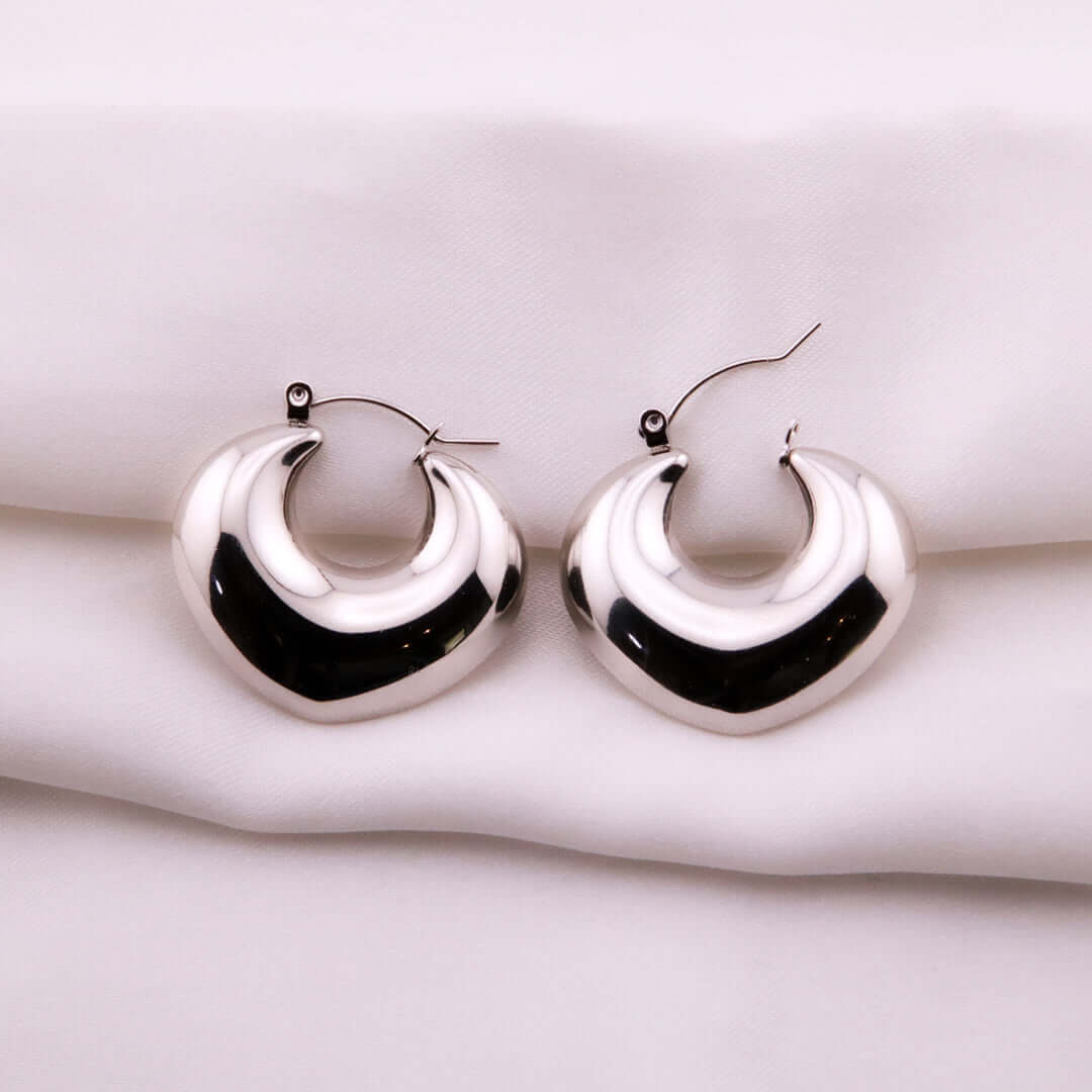 Pendientes Semi Corazón en Acero Inoxidable - Plateado y Dorado - Helix Body Jewelry - Tienda Online de Piercings