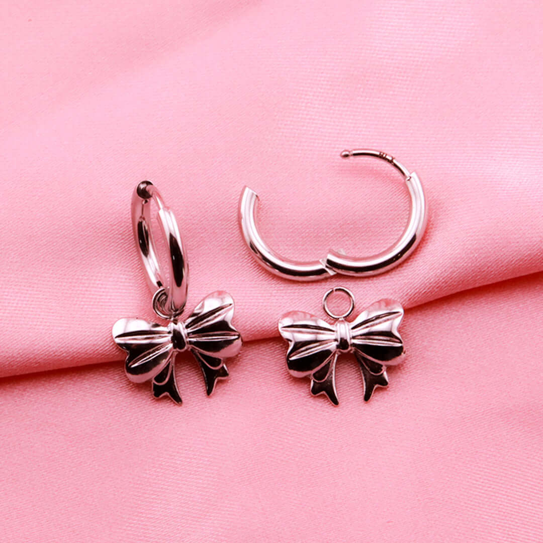 Pendientes Tipo Candonga con Moños Delicados - Acero Inoxidable Dorado y Plateado - Helix Body Jewelry - Tienda Online de Piercings