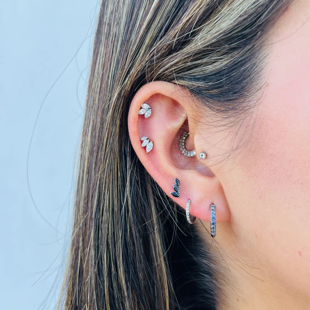 Candonga para Lóbulo en Titanio - VM - Helix Body Jewelry - Tienda Online de Piercings