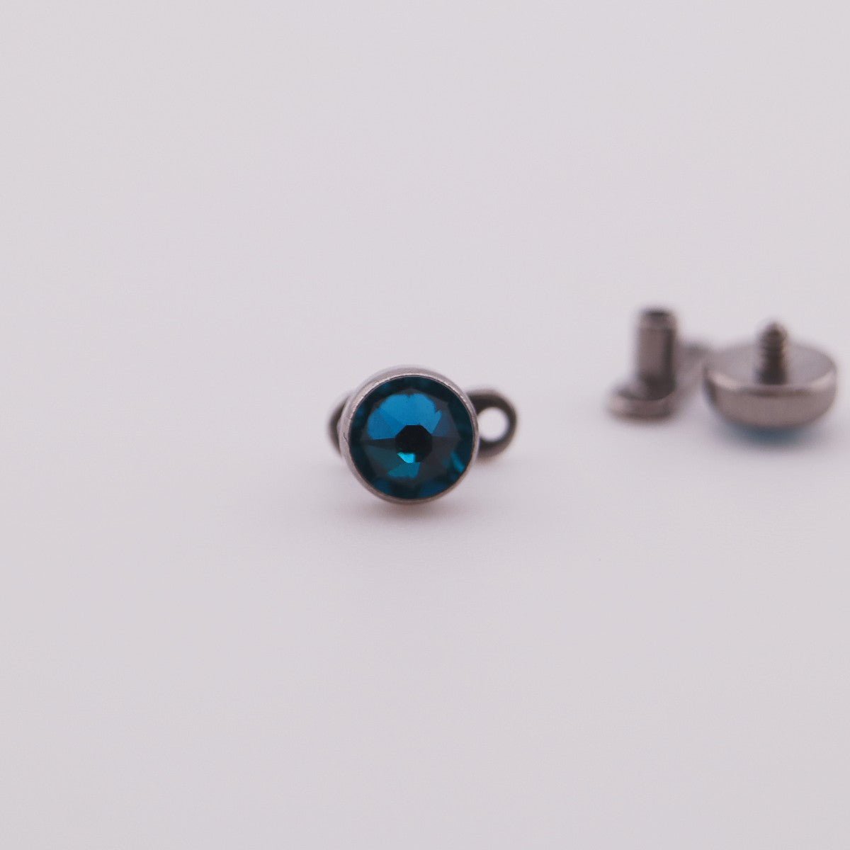 Microdermal Green - Helix Body Jewelry - Tienda Online de Piercings