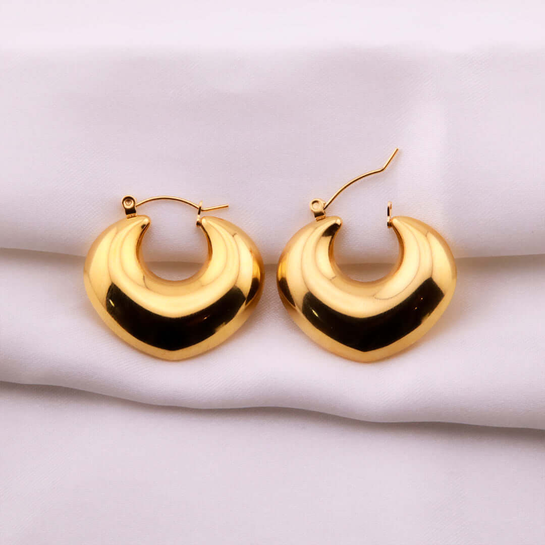 Pendientes Semi Corazón en Acero Inoxidable - Plateado y Dorado