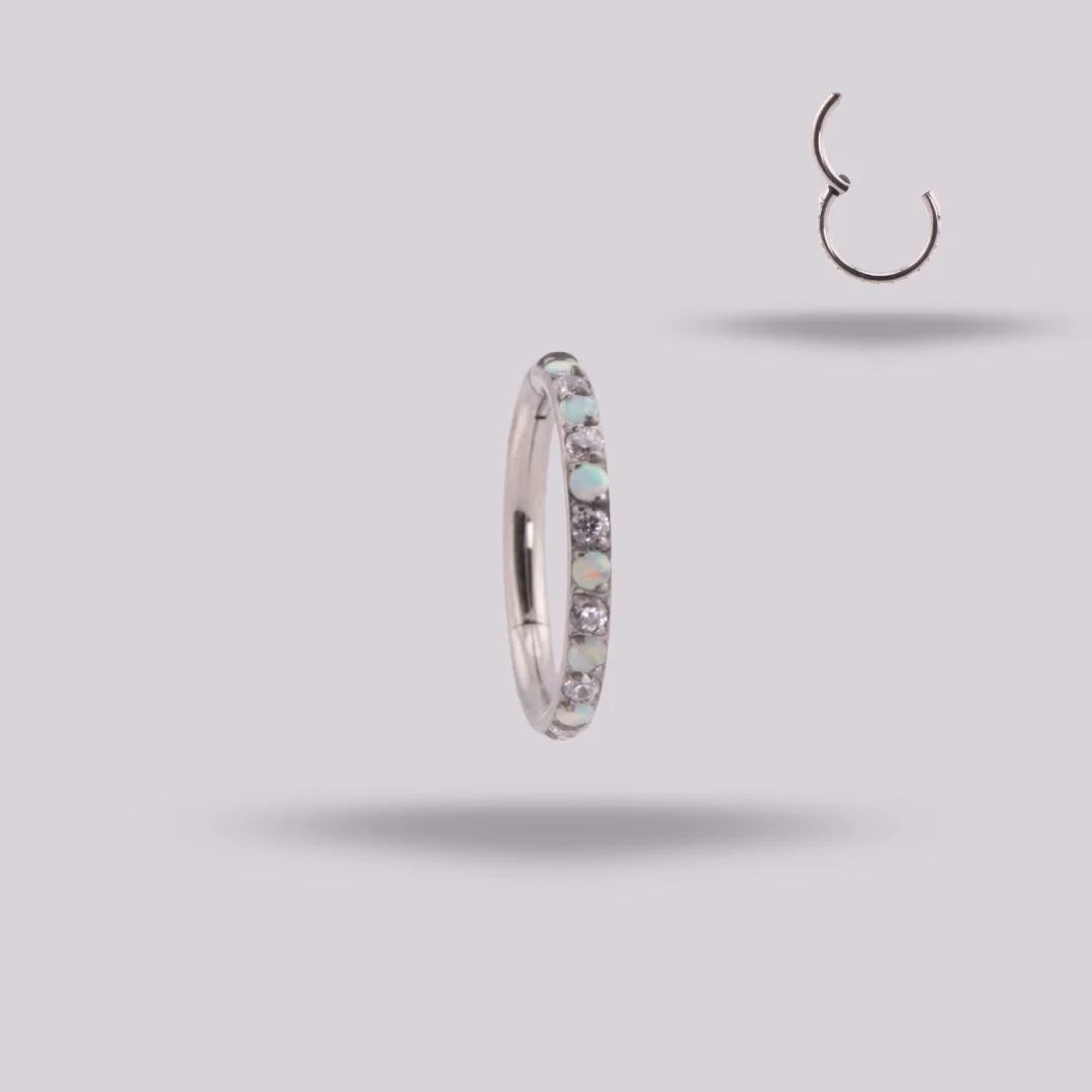 Aro Clicker Irla en Titanio | Ópalo Tornasol