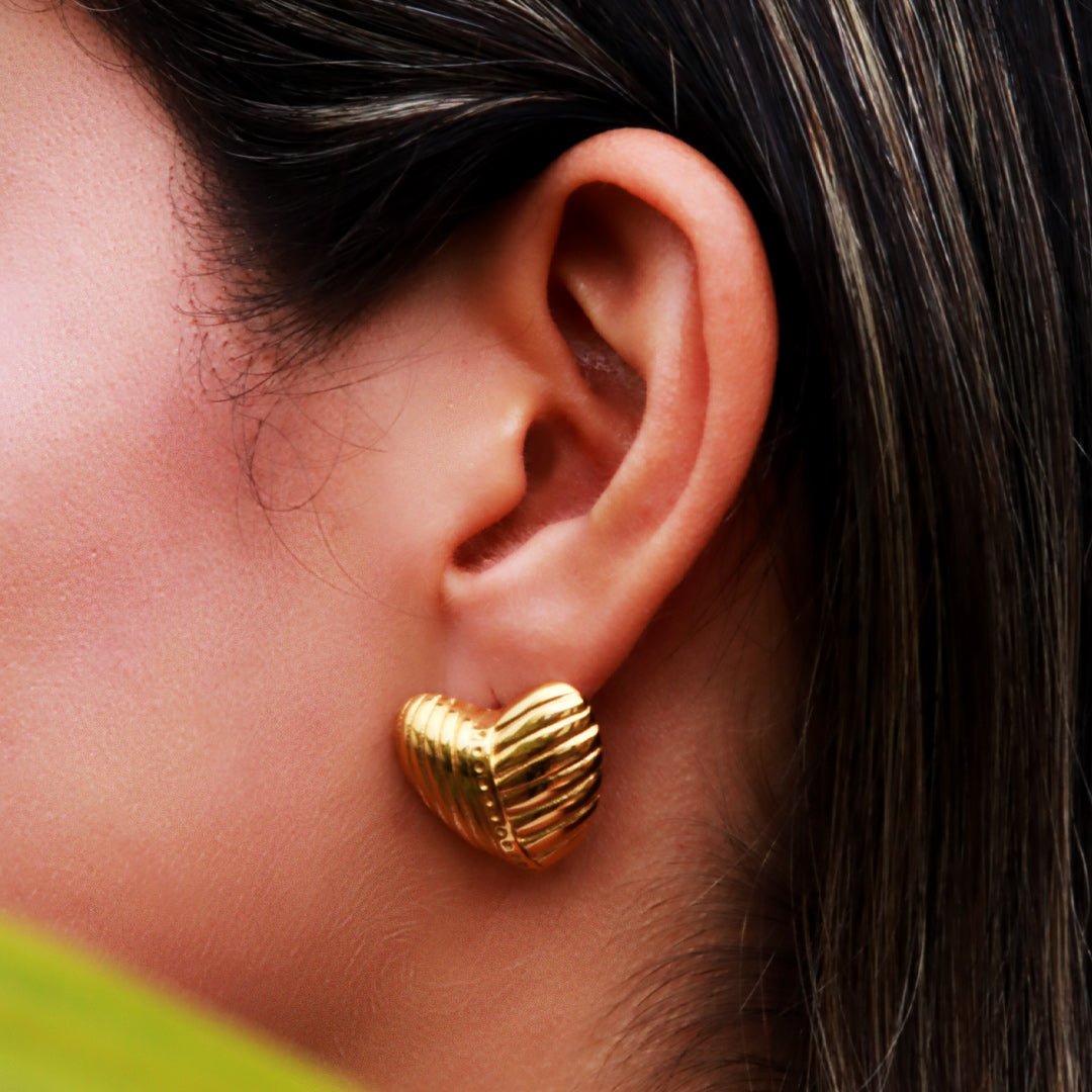 Pendientes de Corazón - Dorado y Plateado - Helix Body Jewelry - Tienda Online de Piercings