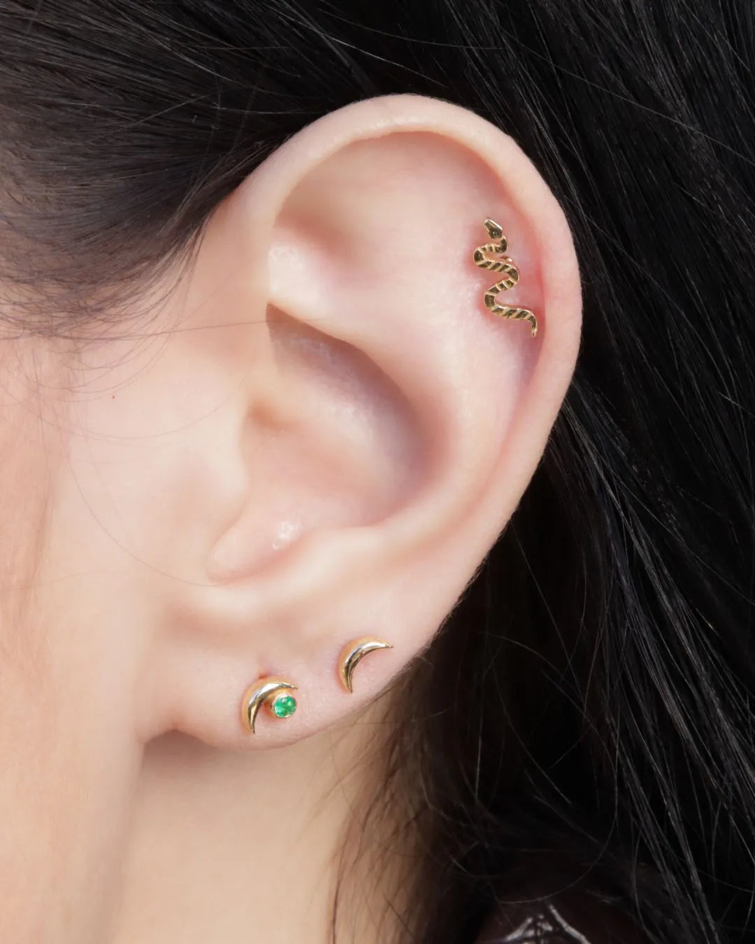 Piercing Media Luna en Oro 18K