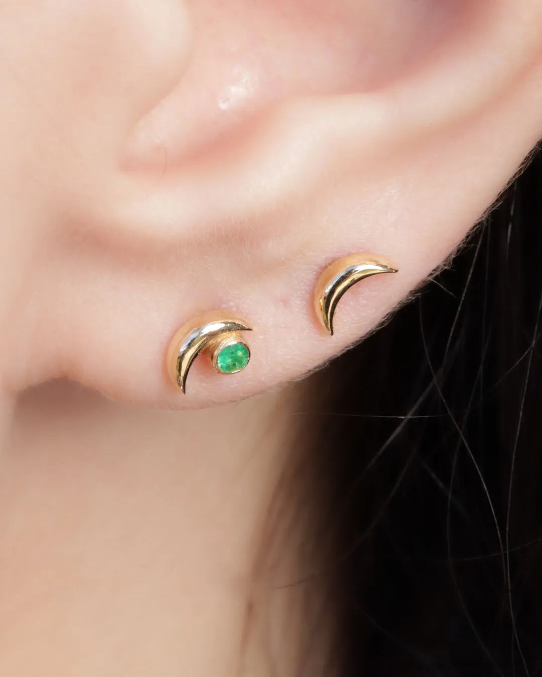 Piercing Media Luna en Oro 18K