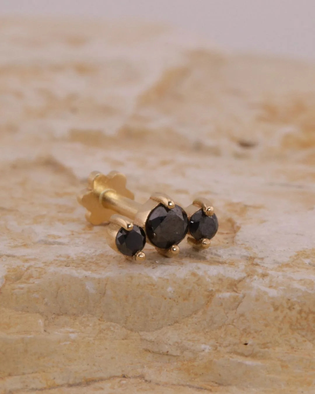 Labret Trio Diamante Negro Oro