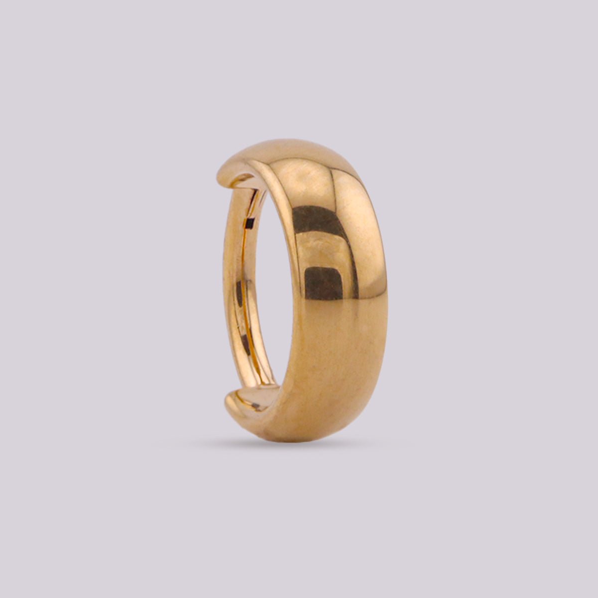 Arete en Titanio para oreja - Vertix Dorado - Helix Body Jewelry - Tienda Online de Piercings