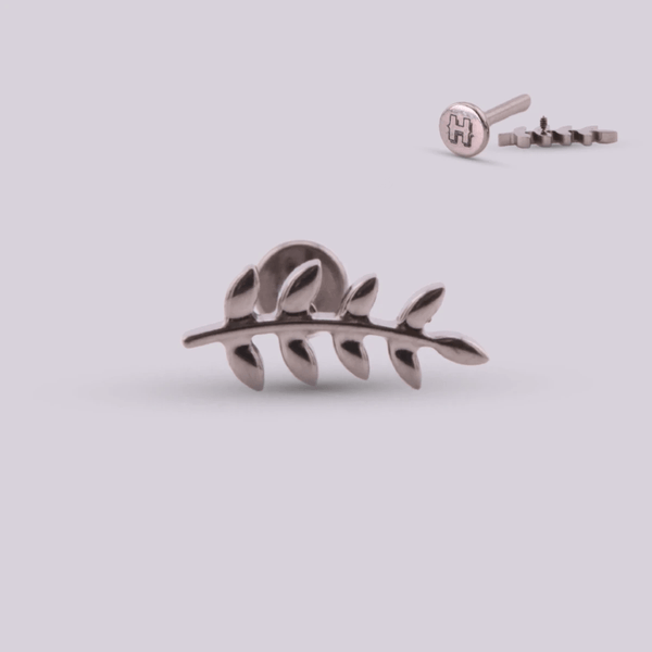 Labret en Titanio con forma de Rama - Helix Body Jewelry - Tienda Online de Piercings