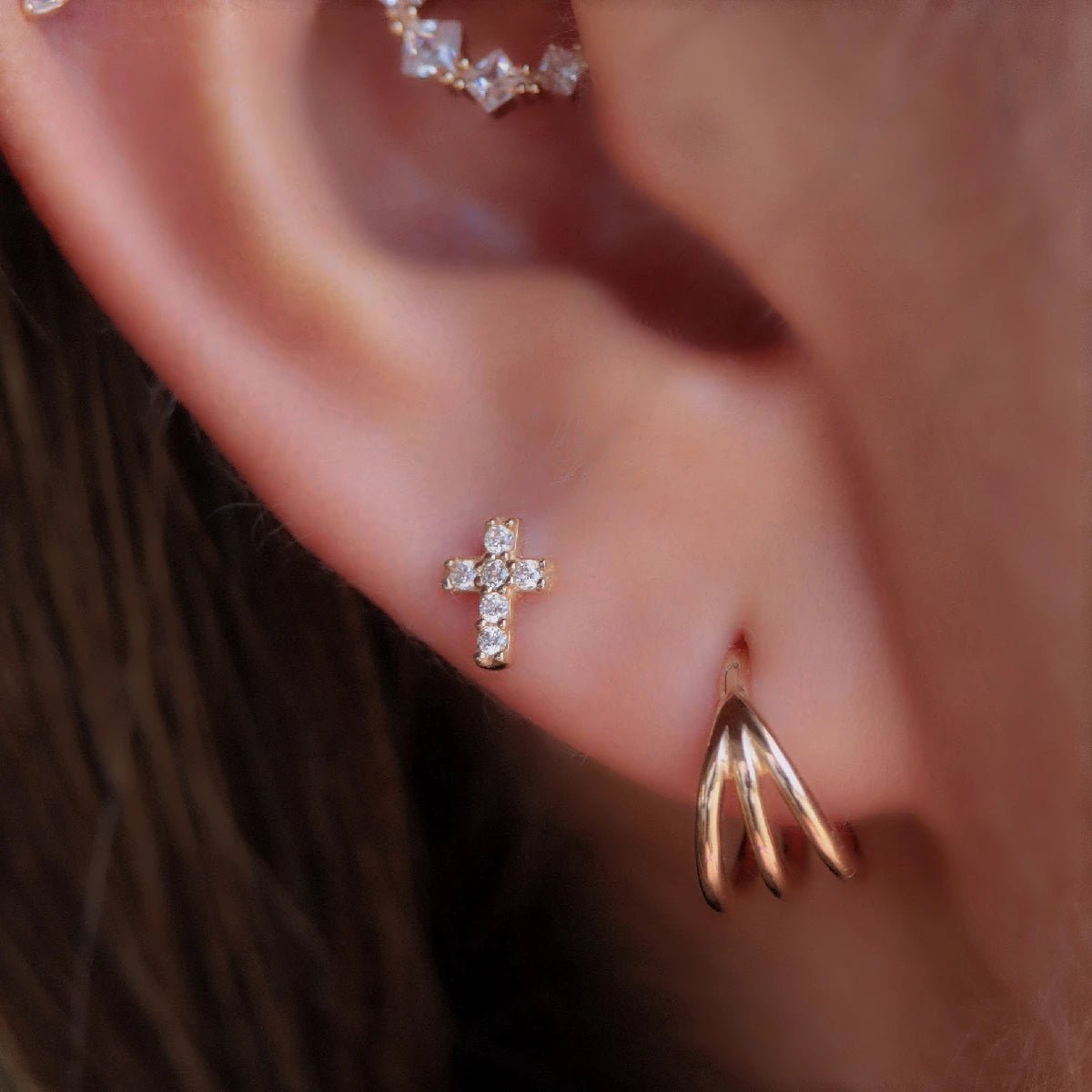 Joyas en oro para piercing - Cruz Luxury - Helix Body Jewelry - Tienda Online de Piercings