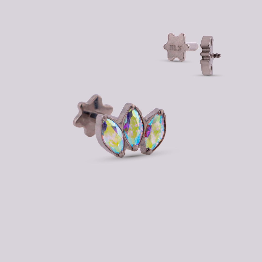 piercing tragus