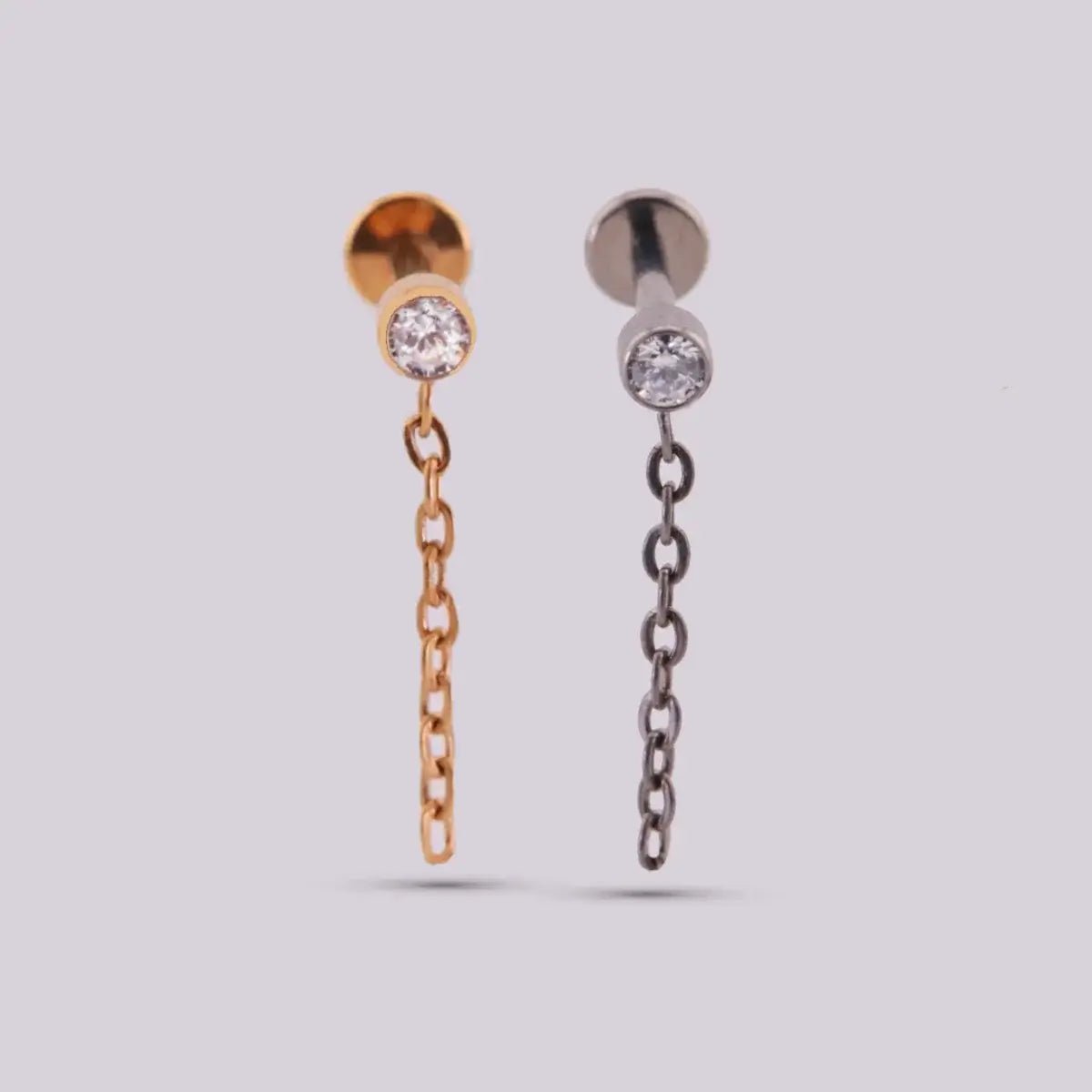 Arete en Titanio con cadena colgante - Figaro - Helix Body Jewelry - Tienda Online de Piercings