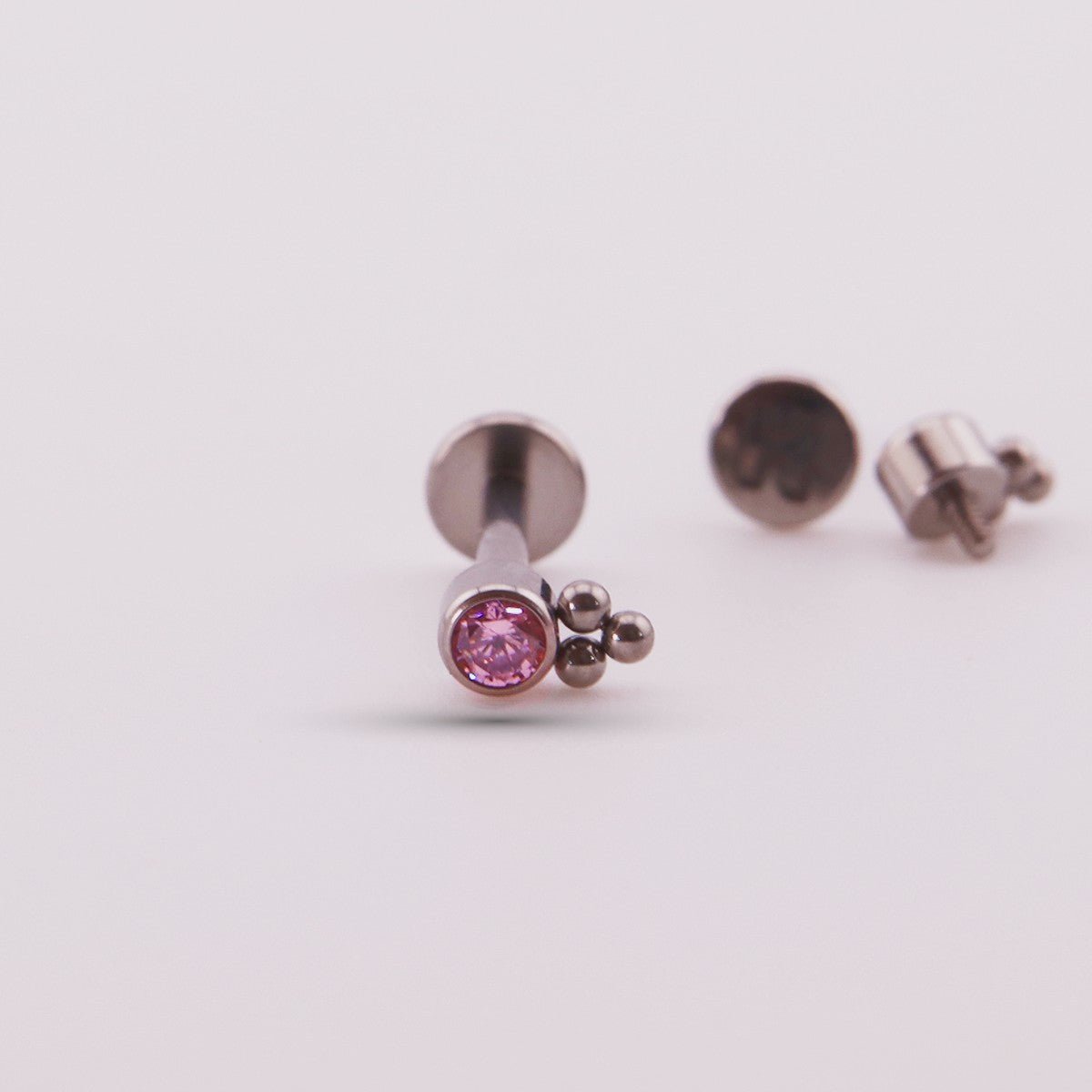Joyas en titanio para piercing - Minni - Helix Body Jewelry - Tienda Online de Piercings