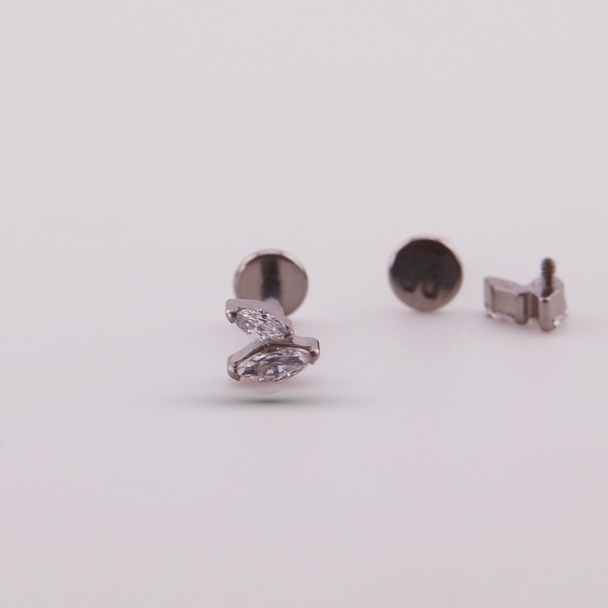 Pétalo - Helix Body Jewelry - Tienda Online de Piercings