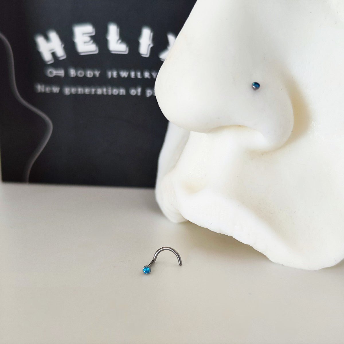 Piercing Nariz Aqua - Helix Body Jewelry - Tienda Online de Piercings